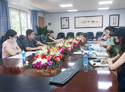 麥肯快報：“深圳市布心中學環(huán)境導視系統(tǒng)設計方案”匯報會