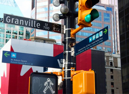 商業(yè)街導(dǎo)視牌越看越暈？標(biāo)識(shí)系統(tǒng)規(guī)劃設(shè)計(jì)的功能