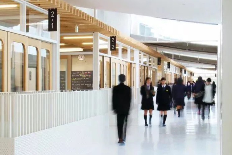 量身定制！麥肯創(chuàng)意校園標(biāo)識導(dǎo)視系統(tǒng)上線，再也不會迷路了?。ㄉ希? title=