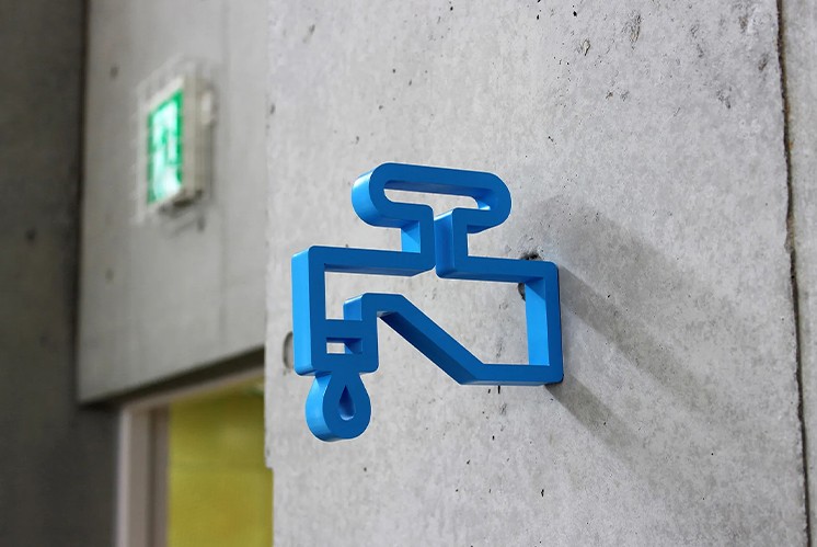 從體育館到實驗室：導(dǎo)視系統(tǒng)如何塑造空間體驗？